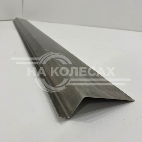 Ремонтные пороги Nissan Vanette 4