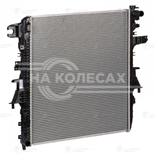 Радиатор охлаждения для автомобилей Patrol VI (10-)/Infiniti QX56 (10-)/QX80 (13-) 5.6i AT