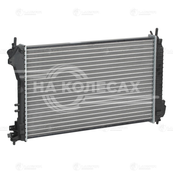 Радиатор охлаждения для автомобилей Vectra C (02-)/Saab 9-3 (02-) AT