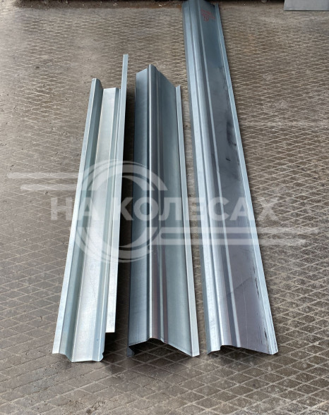 Ремонтные пороги Dodge Caravan 4