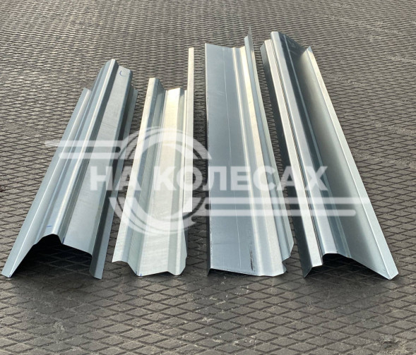 Ремонтные пороги Dodge Caravan 4 (составные)