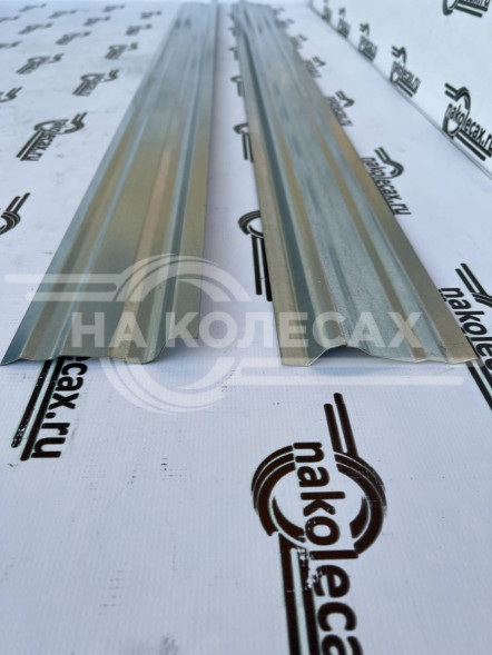 Внутренние пороги Toyota Land Cruiser (J100)