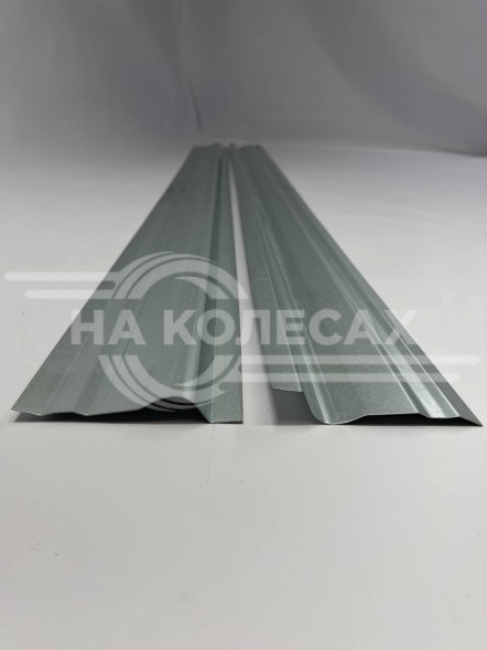 Внутренние пороги Toyota Land Cruiser (J100)