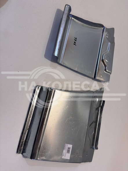 Передний низ задней арки Mercedes-Benz Sprinter W906 ДЛИННЫЙ КУЗОВ 2006-2018