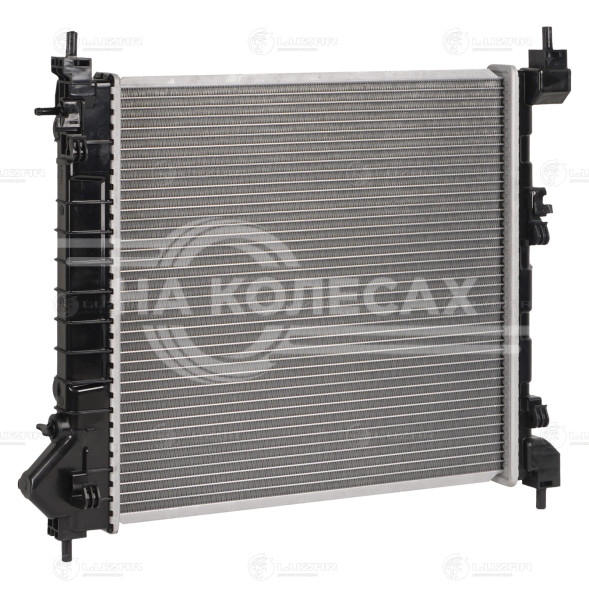 Радиатор охлаждения для автомобилей Spark (09-)/Ravon R2 (16-) AT