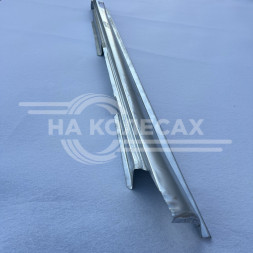 Порог (штамповка) Toyota Land Cruiser 100