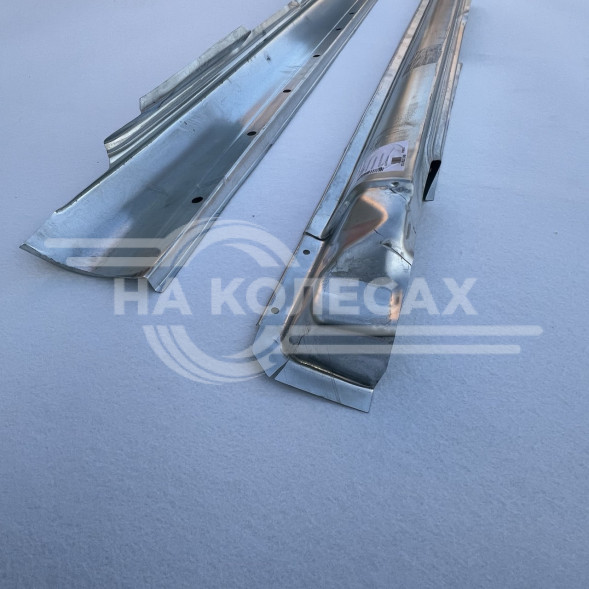 Порог (штамповка) Toyota Land Cruiser 100