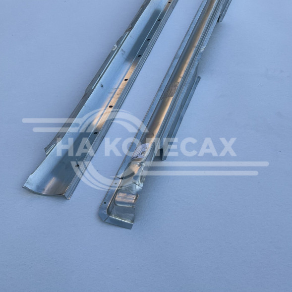 Порог (штамповка) Toyota Land Cruiser 100