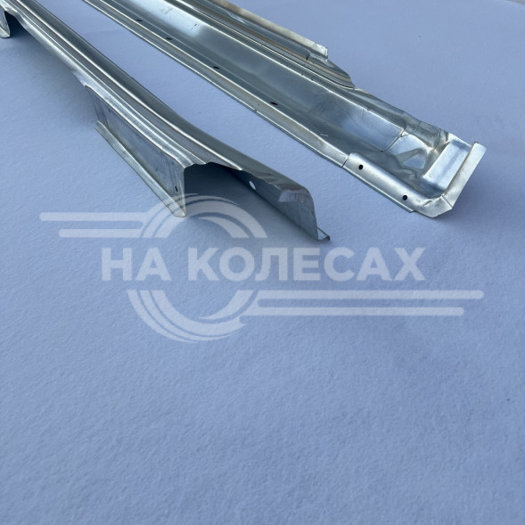 Порог (штамповка) Toyota Land Cruiser 100