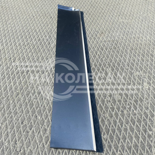 Ремчасть передней двери Chevrolet Niva