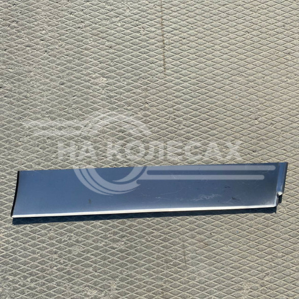 Ремчасть передней двери Chevrolet Niva