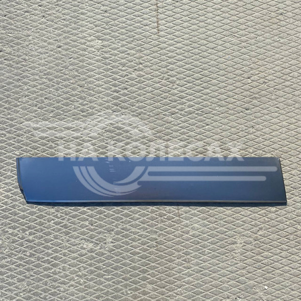 Ремчасть передней двери Chevrolet Niva