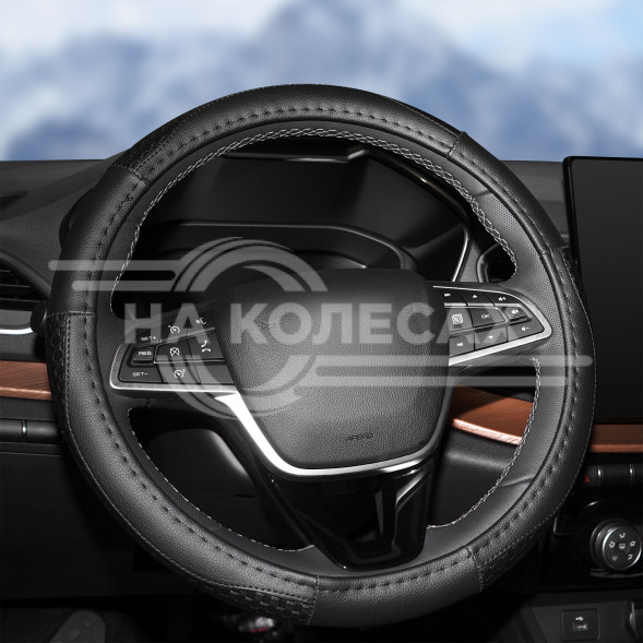 Оплетка на руль, искусственная кожа с тиснением, черная, 38 см / M