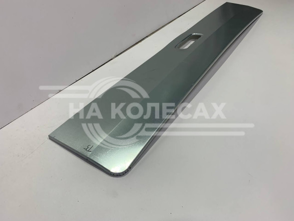 Рем часть крышки багажника Volkswagen Transporter T5