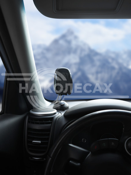 Держатель для телефона автомобильный на лоб. стекло/торпедо на металлической штанге