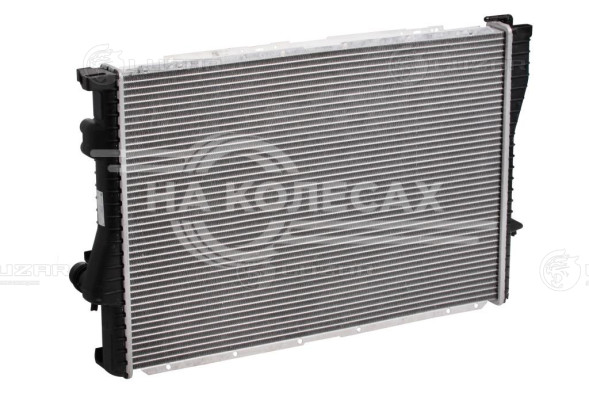 Радиатор охлаждения для автомобилей BMW 5 (E39) (95-) G M/A