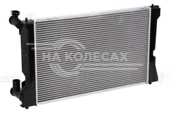 Радиатор охлаждения для автомобилей Avensis (03-) 2.0i AT