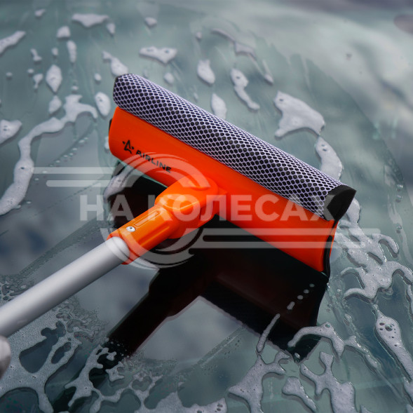 Щетка для мытья стекол с телескопич. ручкой, поролоном и водосгоном складная (50-75см)