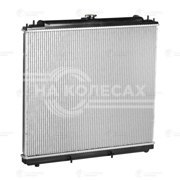 Радиатор охлаждения для автомобилей Pathfinder/Navara (05-) 2.5DTi AT