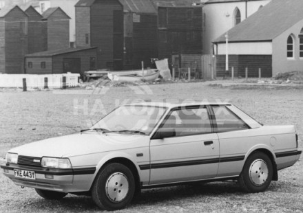 Внешние ремонтные пороги Mazda 626 2 (GC)