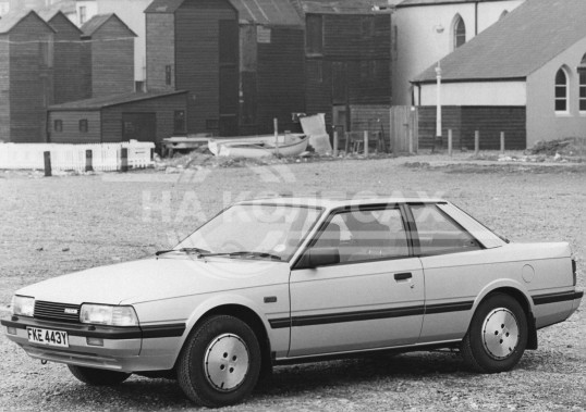 Внешние ремонтные пороги Mazda 626 2 (GC)
