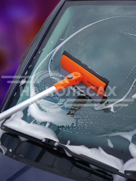 Щетка для мытья стекол с телескопич. ручкой, поролоном и водосгоном складная (75-125см)