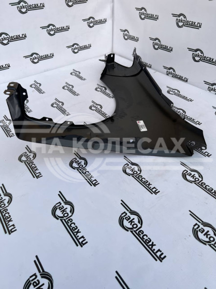 Крыло переднее правое  LANCER 9 CEDIA