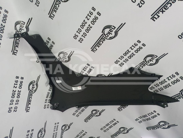 Крыло переднее левое  LANCER CEDIA