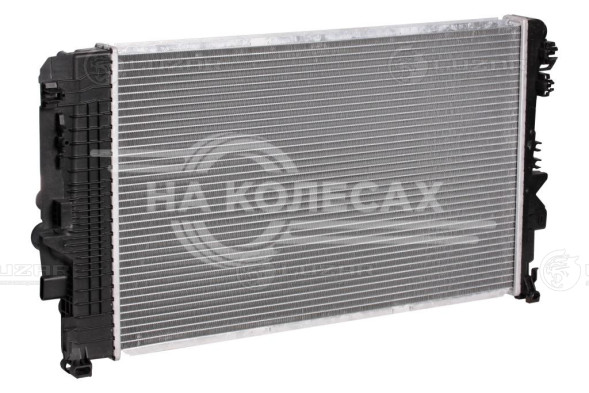 Радиатор охлаждения для автомобилей Vito/Viano (03-) 2.2CDi 3.0/3.2/3.5/3.7i AT