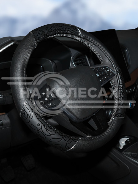 Оплетка на руль, искусственная кожа, женская модель, черная/принт, 38 см / M