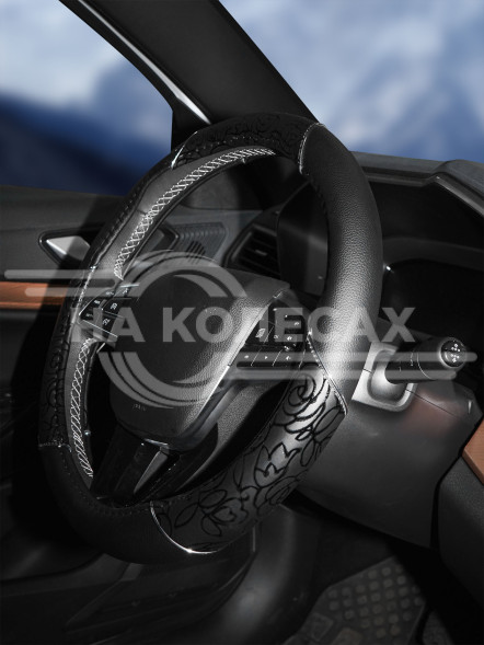 Оплетка на руль, искусственная кожа, женская модель, черная/принт, 38 см / M