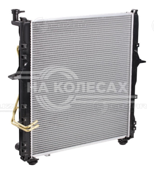 Радиатор охлаждения для автомобилей Sorento (06-) 3.3i AT