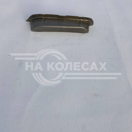 Накладка двери нижняя правая внутренняя ГАЗель (кувшин)