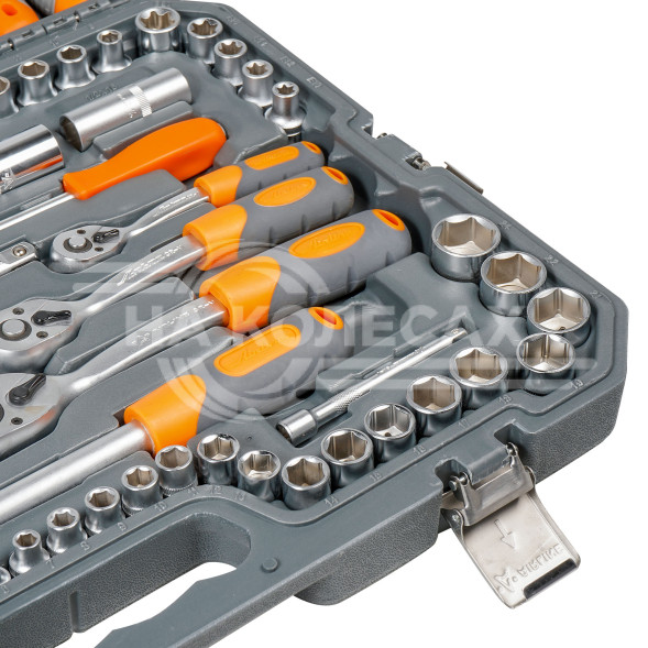 Набор инструментов универсальный 132пр. (головки 1/2&quot;, 1/4&quot;, 3/8&quot;) кейс